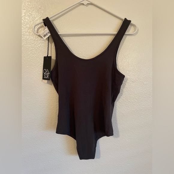 NWT Chaser Tiger Body Suit - Picture 4 of 7